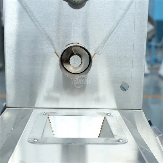 Oatmeal bar extruder